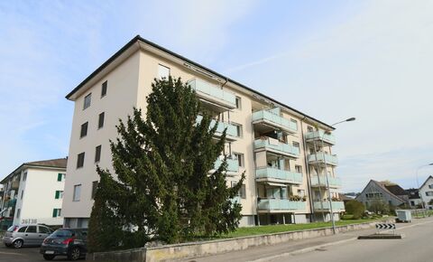 komfortable 4 Zimmer Wohnung
mit Blick ins Grüne