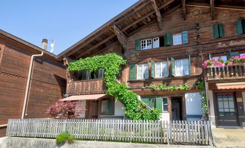 Apartment Bulloni