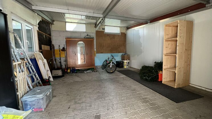 garage