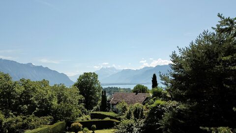 CHARMANTE MAISON MITOYENNE DE 6,5 PIÈCES AVEC JARDIN À BLONAY
