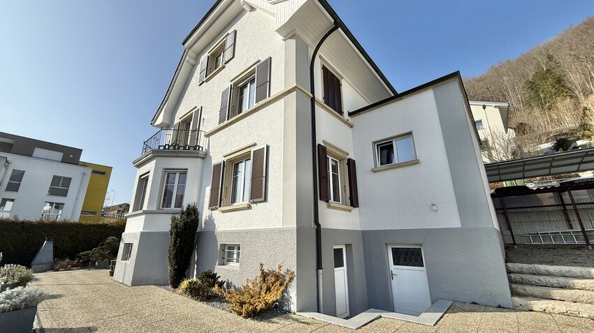 Manor house