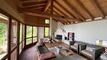 VILLA  CHALET AVEC PERMIS DE RENOVATION EN FORCE-  (rénovation totale)