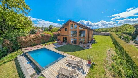 Belle villa avec magnifique vue lac