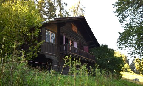 Chalet typique des Mayens de Sion sans servitude de passage
