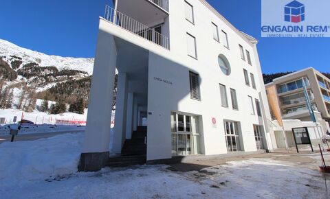 2.5-room apt. with garden sitting area in prime location – second home