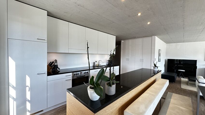 Apartment front & rear view