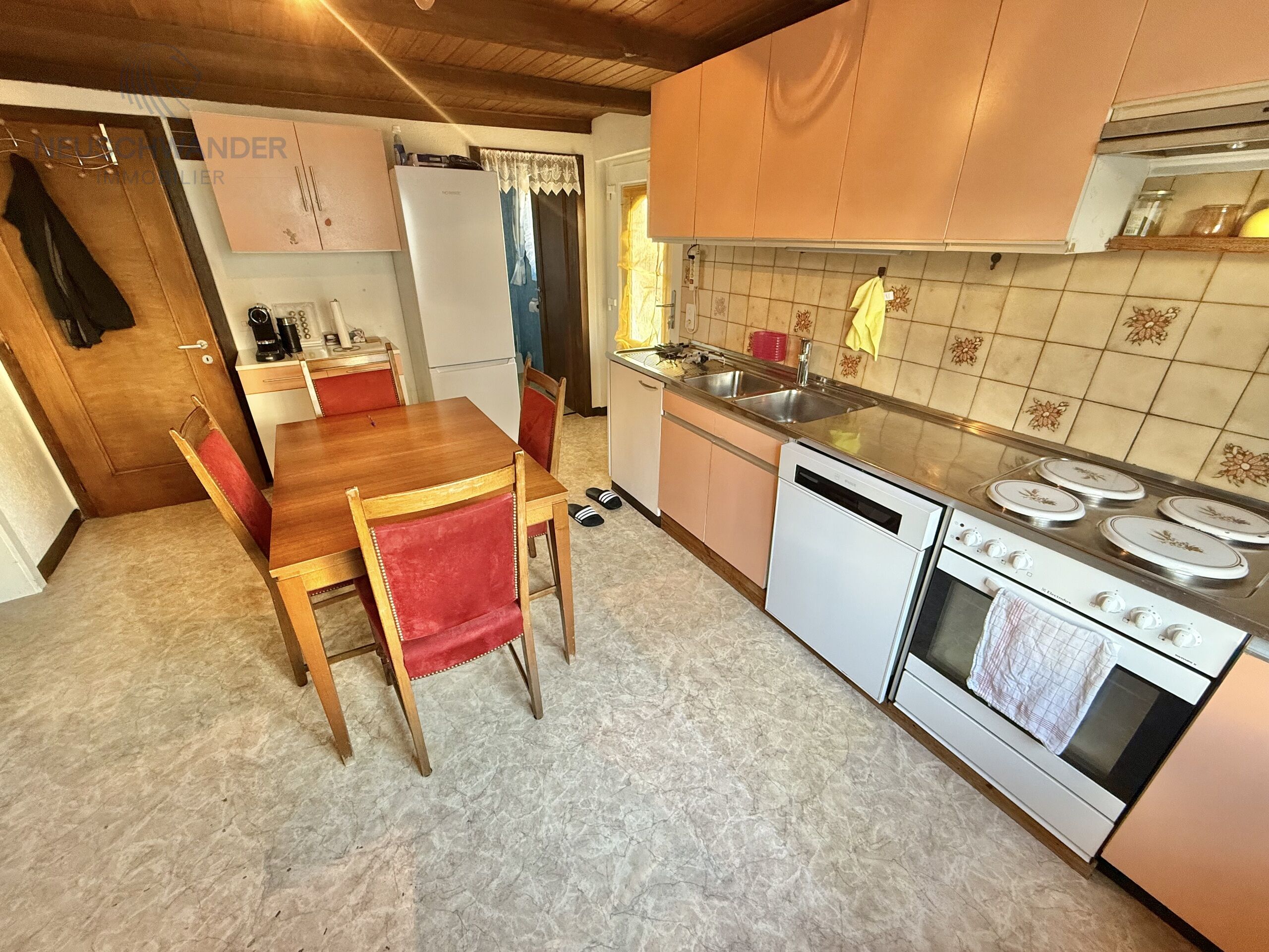 fitted kitchen