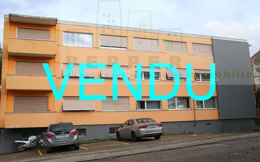 Appartement de 4,5 pièces dans quartier calme VENDU LE 28 AOÛT 2020.