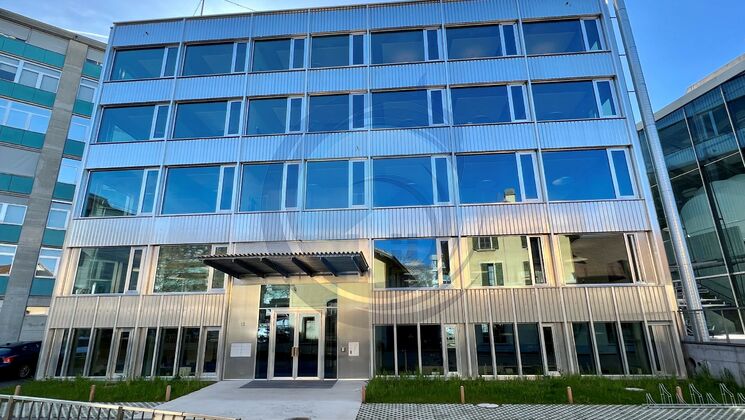 ESPACE BUREAU NEUF À LOUER AU SEIN D'UN IMMEUBLE COMMERCIAL