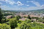 Herrliche historische Villa mit schönem Park und fantastischer Sicht