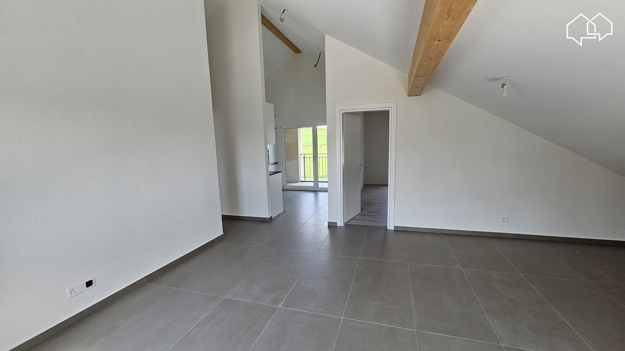 2.5 pièces 2ème étage (immeuble neuf)