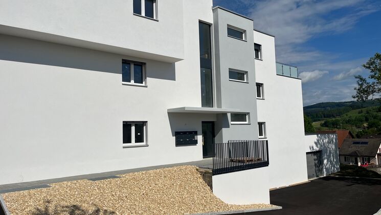 Appartement en attique de 3.5 pièces 103m2 et balcon de 24.1m2 Appartement en attique de 3.5 pièces 103m2 et balcon de 24.1m2