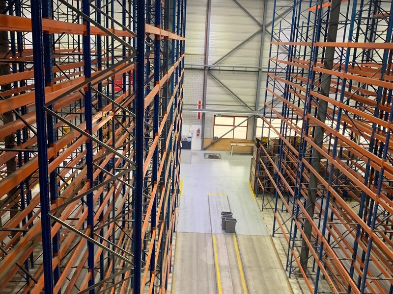 Workshops, logistics depot, offices of 15,777 m² divisible