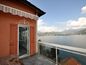 Участок с видом на озеро Лугано и домом под снос или ремонт
