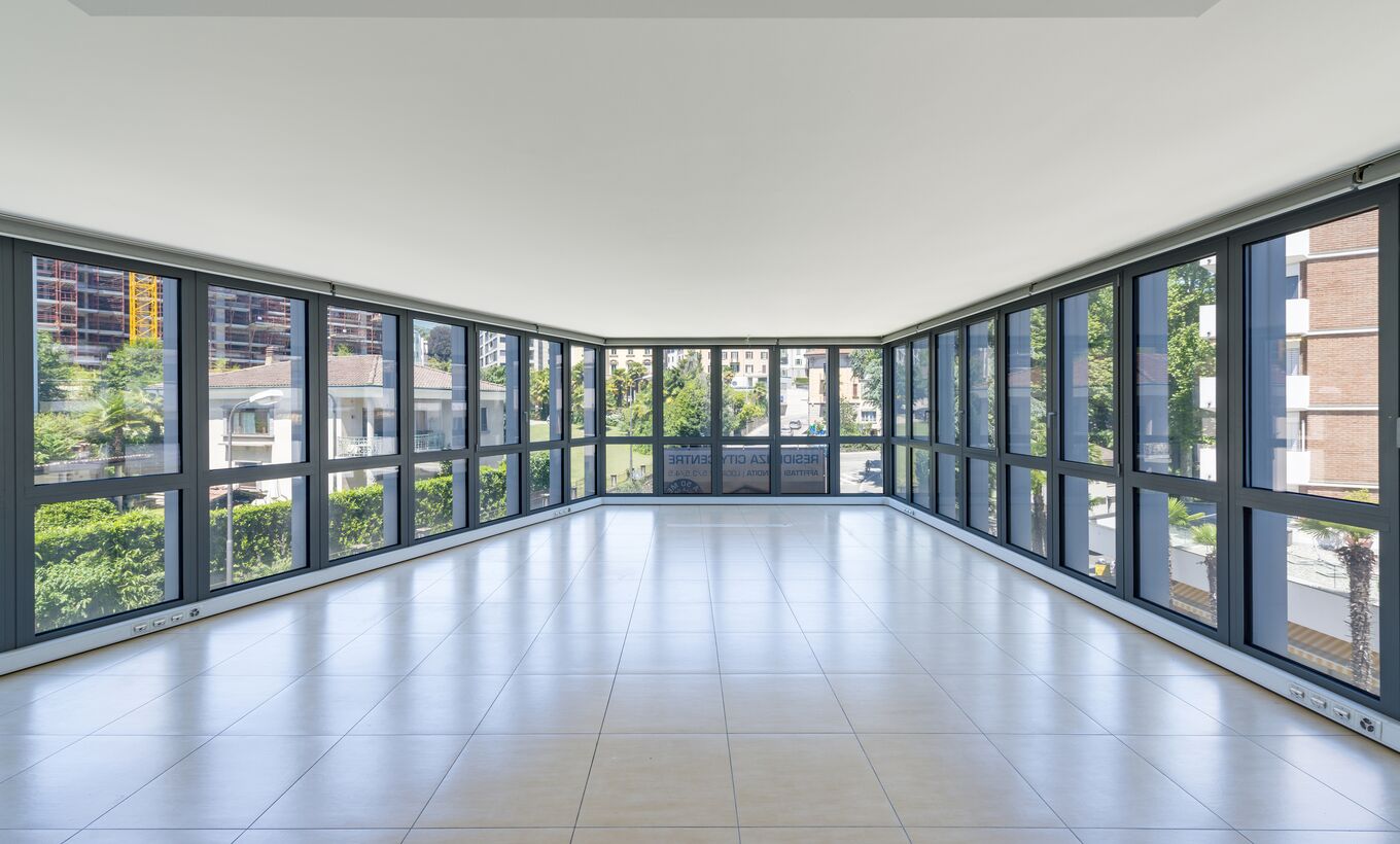 Office CH-6900 Lugano, Massagno