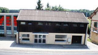 STUDIO AU 1ER ETAGE