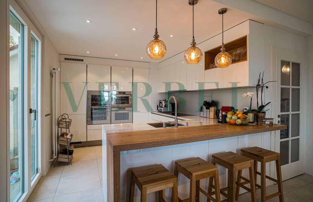 Detached house with 7 rooms renovated in 2022
