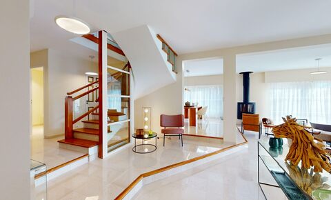 Maison exceptionnelle - Très belles prestations - À visiter