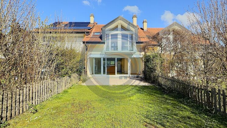 VILLA MITOYENNE DE 4,5 PIÈCES DANS UN QUARTIER RÉSIDENTIEL