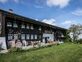 Belle ferme fribourgeoise 
située dans un écrin de verdure