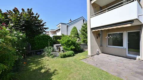 Attached house CH-4153 Reinach BL