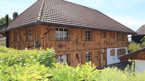 Zu verkaufen:
Schönes Landhaus mit ganz viel Potenzial