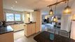 Tolle und gut gelegene Wohnung mit Wintergarten und 1 Garage