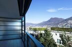 Elegant and bright 4,5 room duplex apartment with wonderful lake view