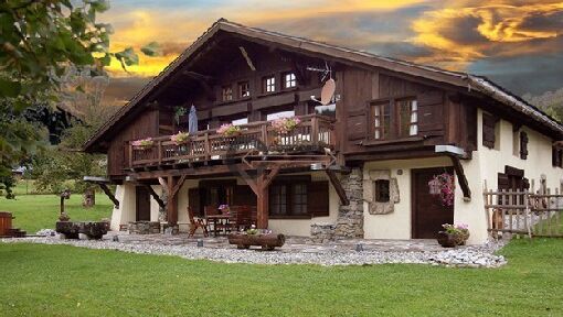 BEAU CHALET DANS STATION REPUTEE