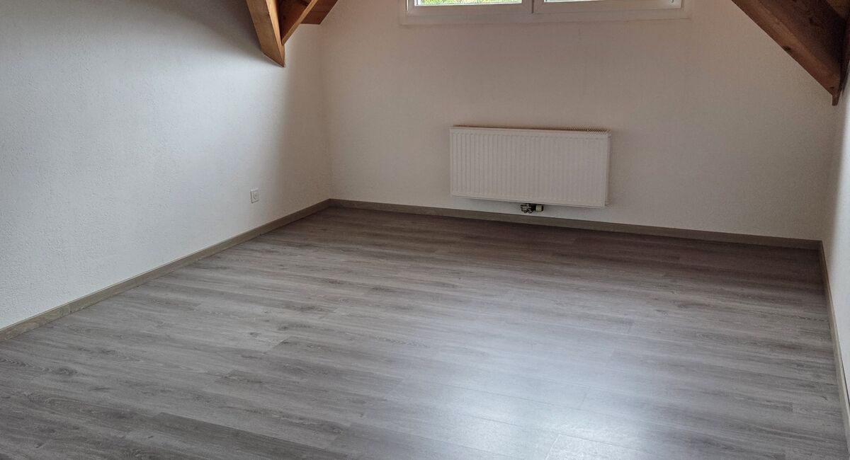 Appartement de 107 m² à louer à Jura