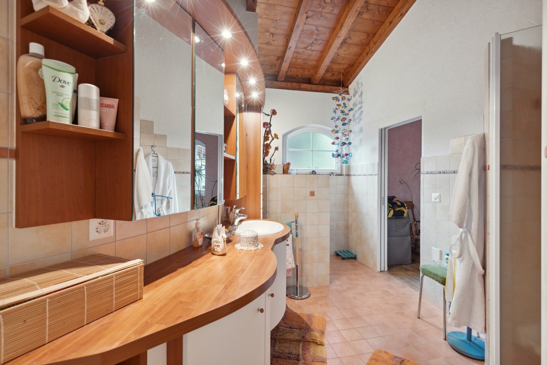 Bathroom master suite