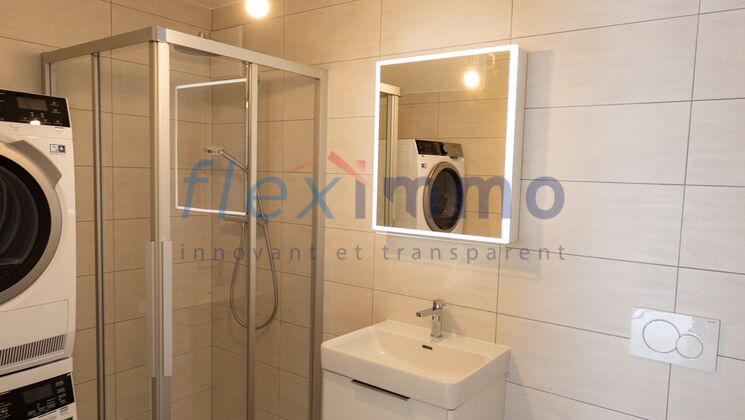 Salle de bain rez-de-chaussée