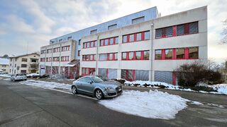 Büro CH-1700 Fribourg