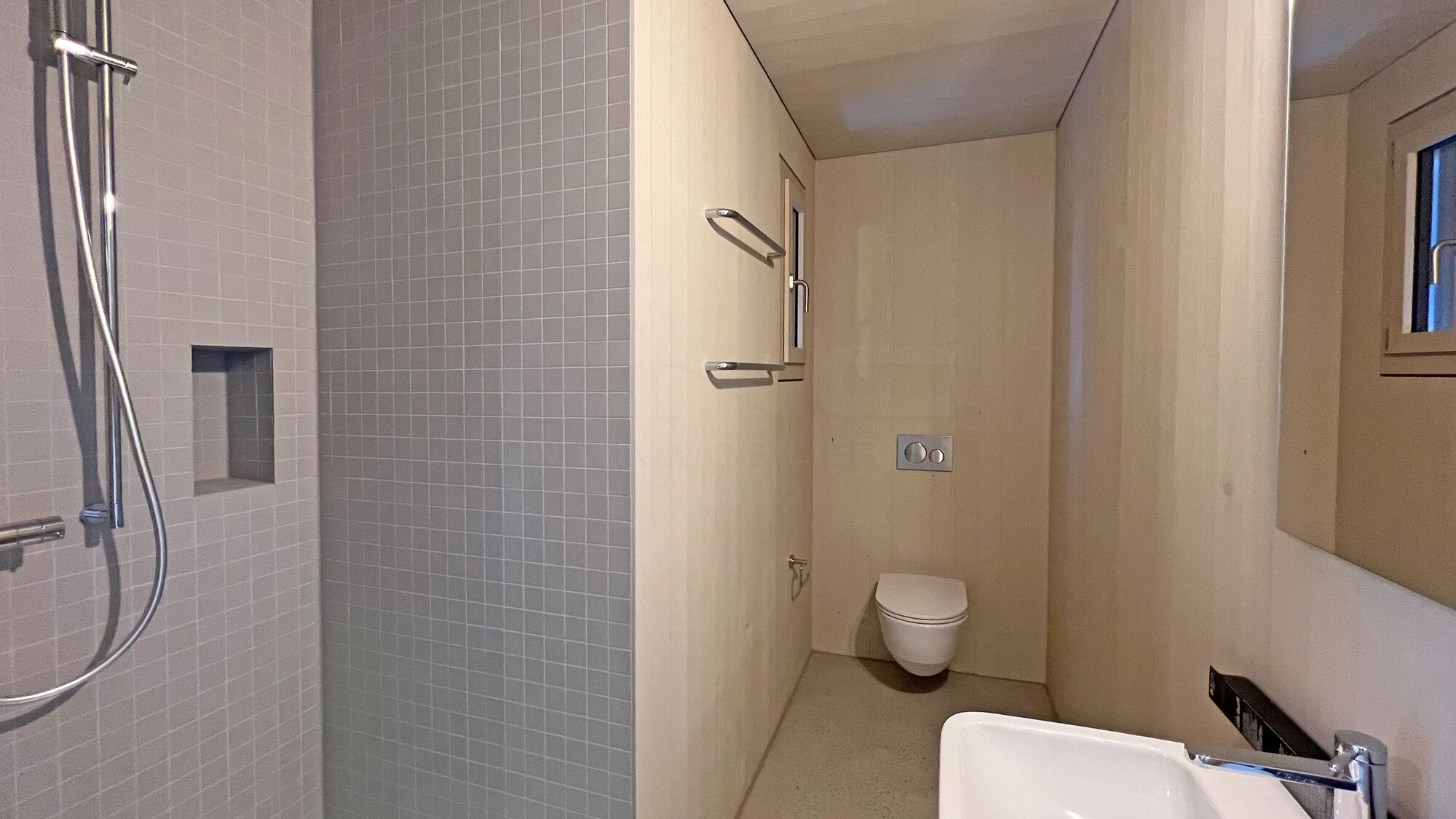 Selle de douche - Rez-de-chaussée