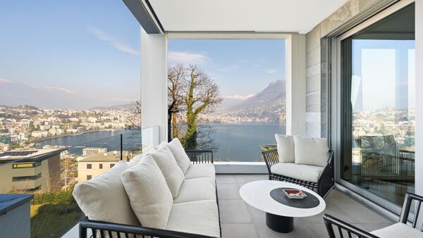 Luxus- Wohnung mit atemberaubender Aussicht und Hotelservice