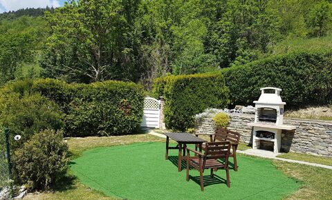 Belle propriété avec 2 appartements au milieu de la nature