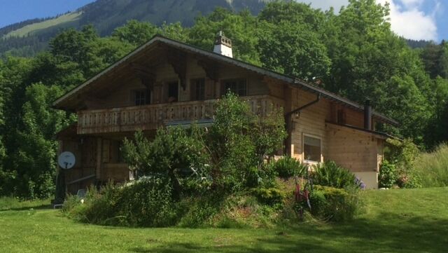 Vendu : Splendide chalet de deux appartements au-dessus du village du Sépey