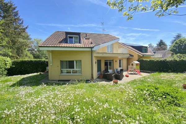 Lovely and bright villa close to the Collège du Léman