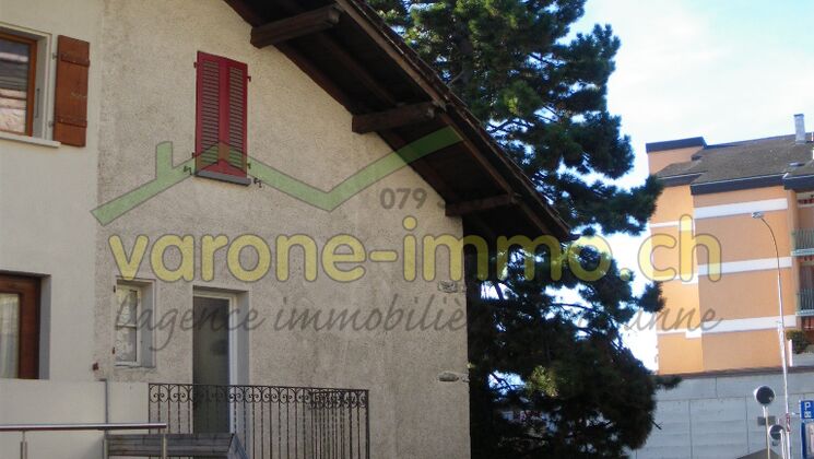 Village house CH-1965 Savièse