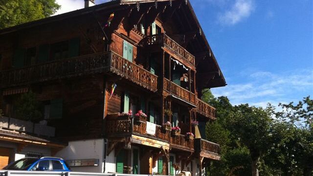Vendu : Situation privilégiée à Leysin : appartement 3,5 dans chalet authentique