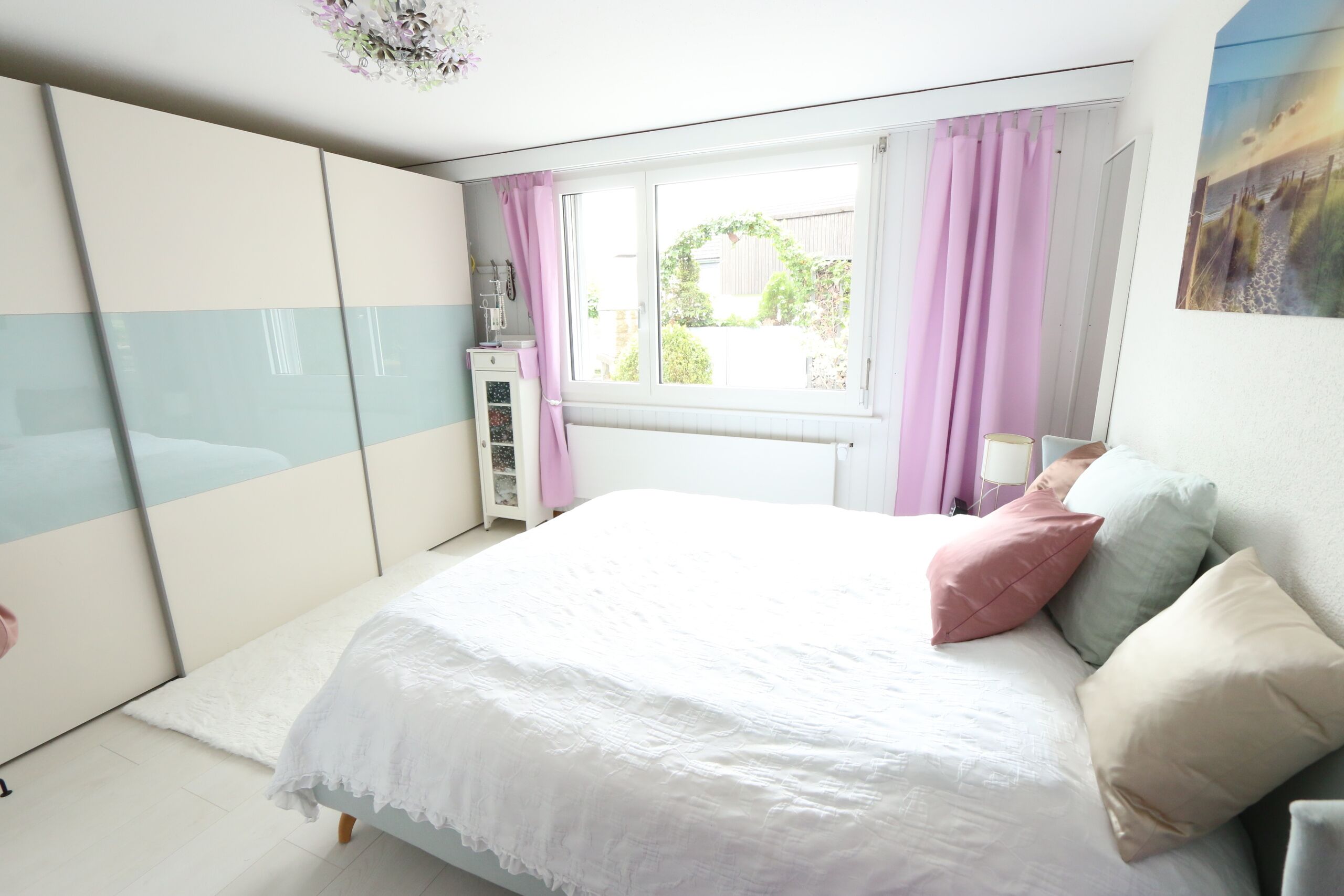 schön proportionierte Zimmer für viel Freiraum