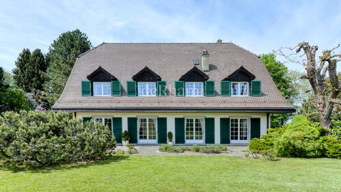 Single family house CH-1080 Les Cullayes