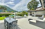 Schöne Villa auf einer Etage, mit Dependance und in der Nähe des Sees