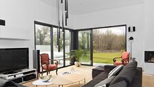 Superbe villa neuve proche du lac