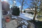 Bel appartement de 2½ pièces avec jardin et terrasse privatifs