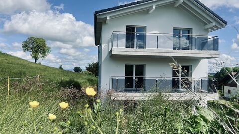 6.5-Zimmer Liegenschaft in naturnaher Lage