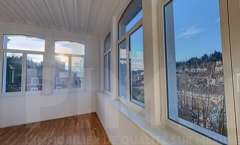 APPARTEMENT/LOFT AU 2EME