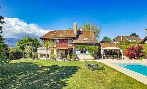 Exclusive listing : sold by our agency in 2020
