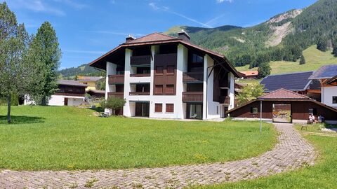 gemütliche 3.5 Zimmer-Wohnung nähe Sessellift, voll möbliert