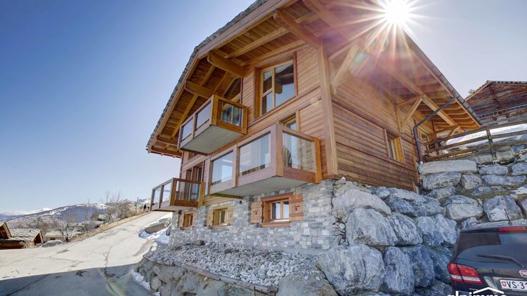Exceptional chalet, bright, breathtaking view!